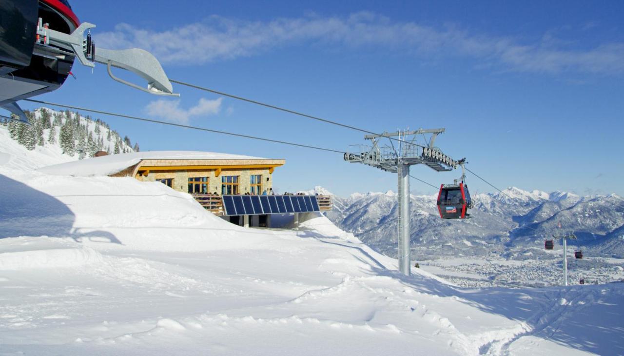 Alpenmotel Saeuling Pinswang Εξωτερικό φωτογραφία
